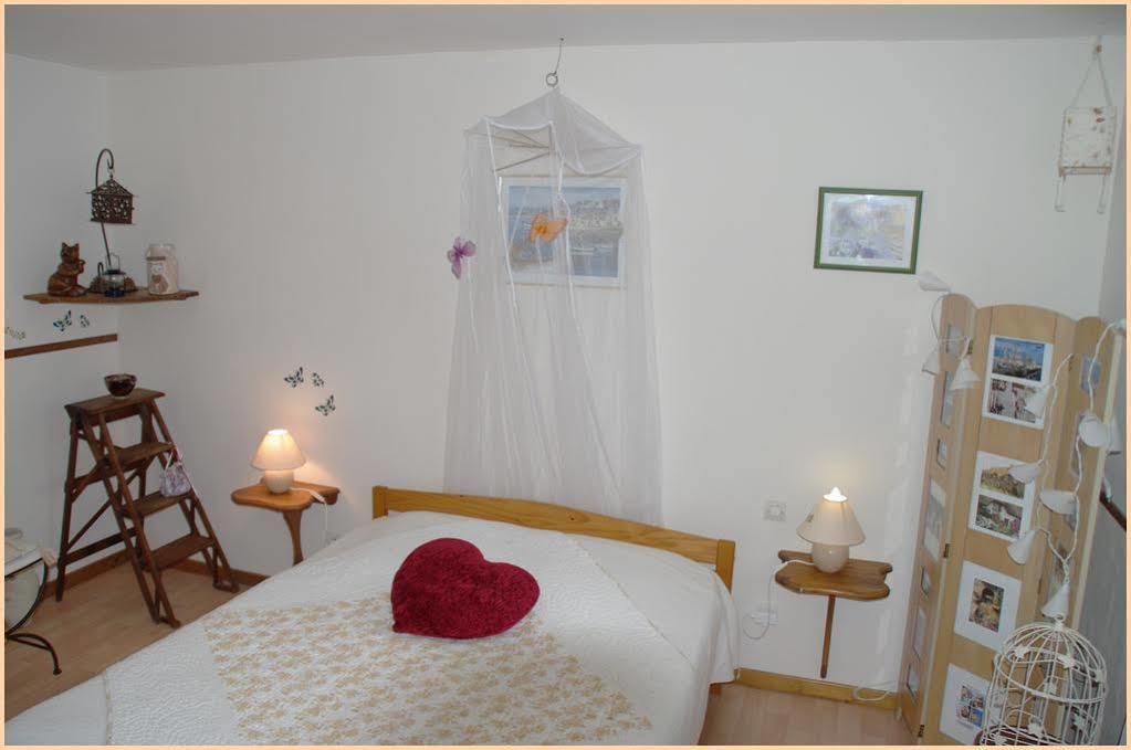 Chambres D'Hotes Les Fleurettes En Baie Du Mont Saint Michel Exterior foto